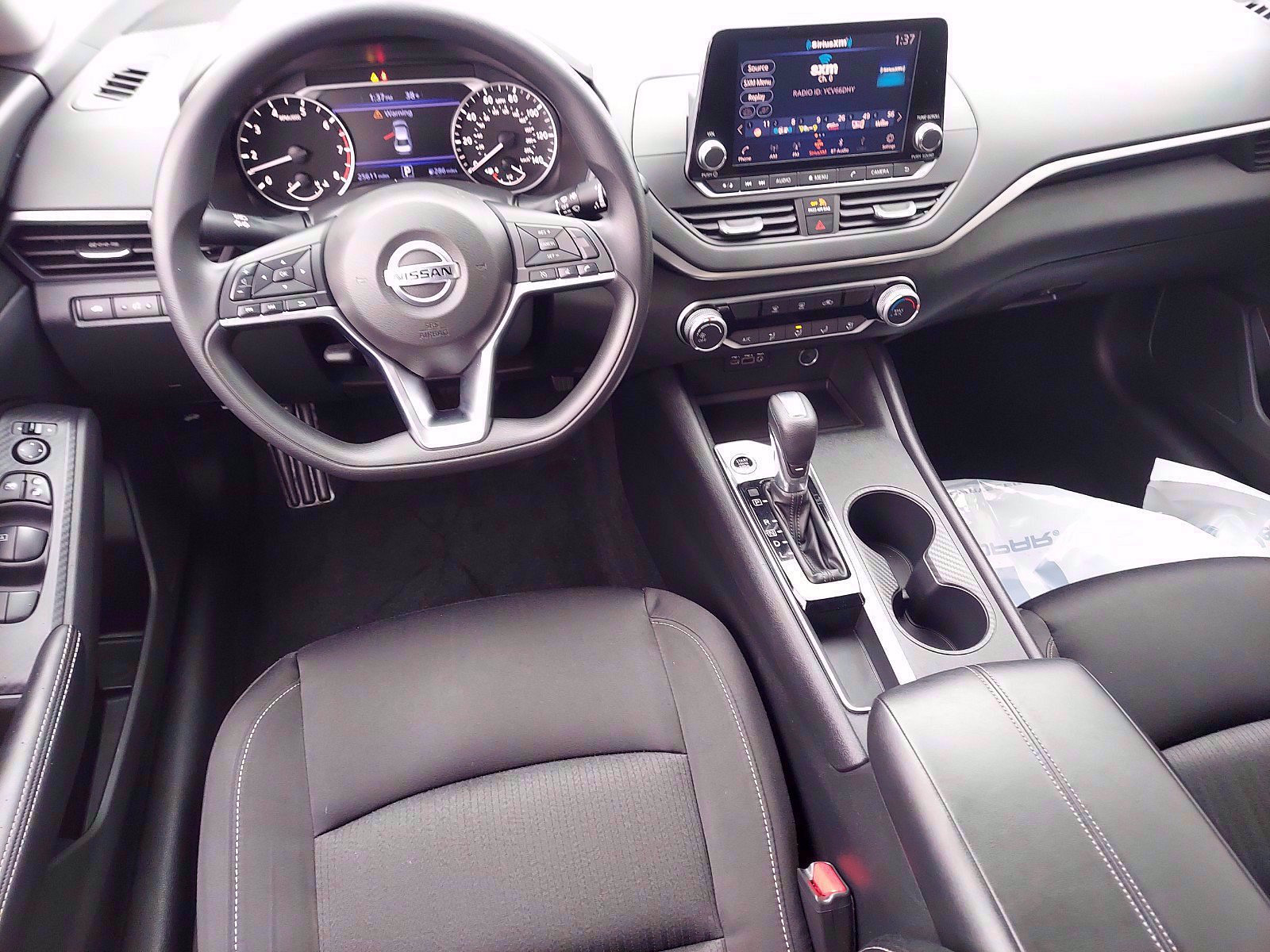 Used 2019 Nissan Altima 2.5 S FWD image 12