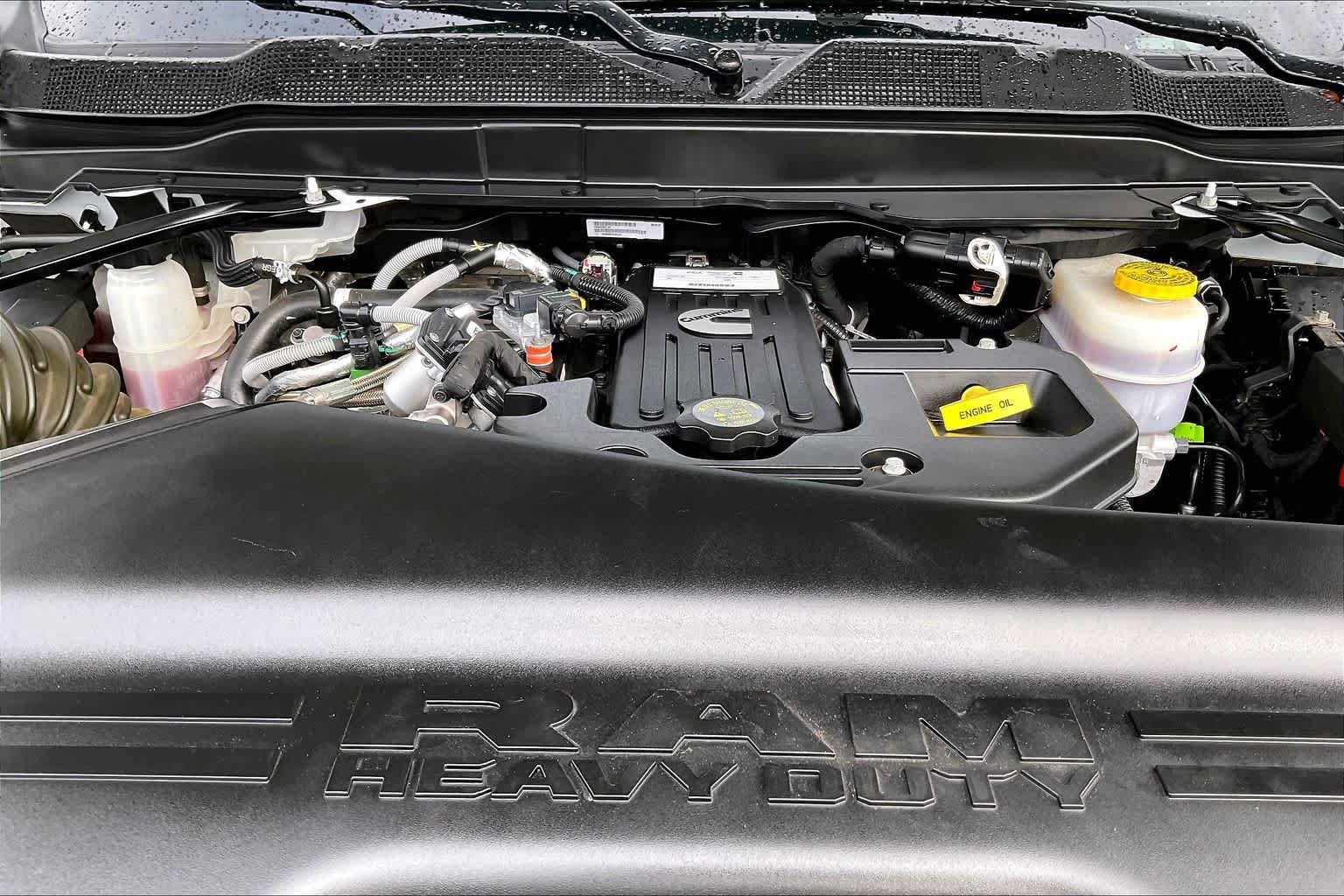 Used 2025 RAM 2500 Limited AWD/4WD image 28