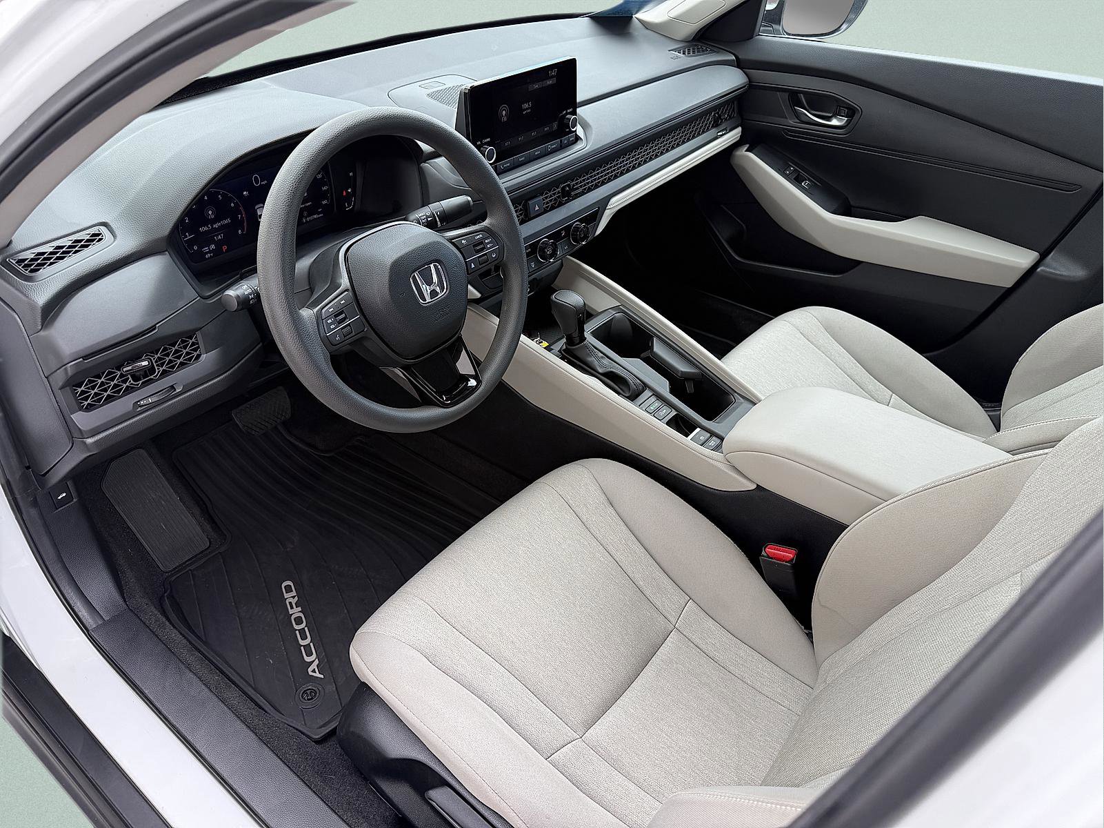 Certified 2024 Honda Accord LX image 13