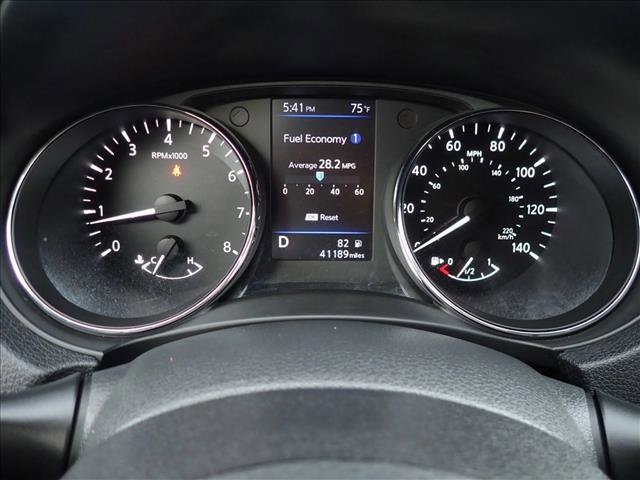 Used 2019 Nissan Rogue SV image 27