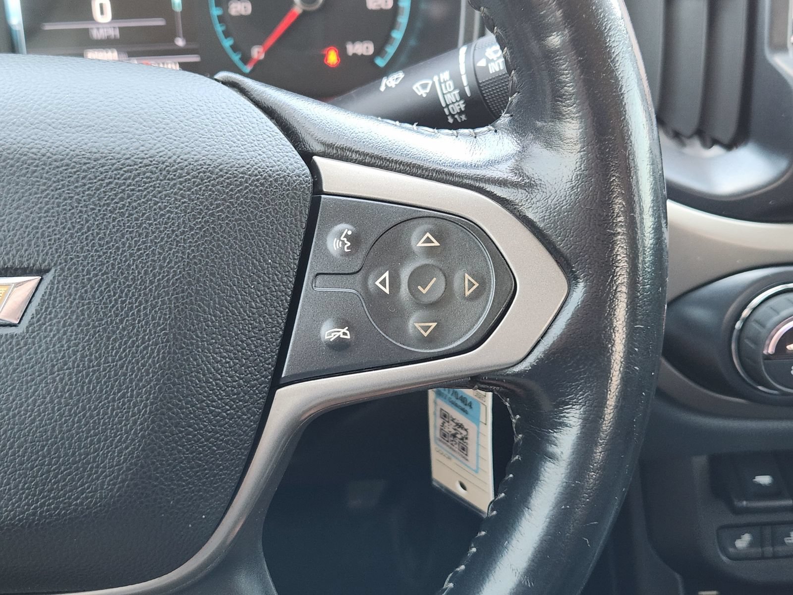 Used 2017 Chevrolet Colorado Z71 AWD/4WD image 36