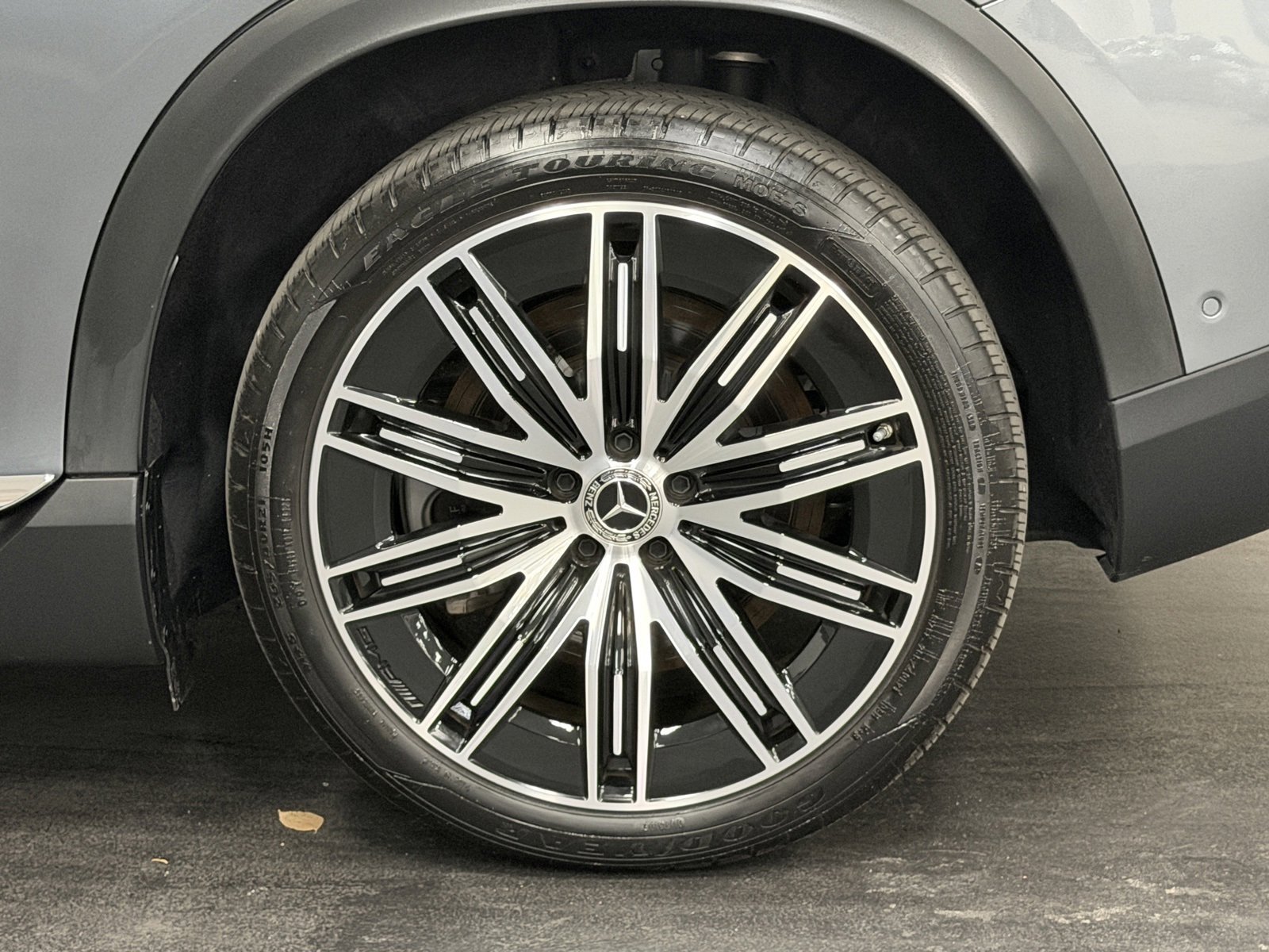 Used 2025 Mercedes-Benz EQE 350+ SUV image 17