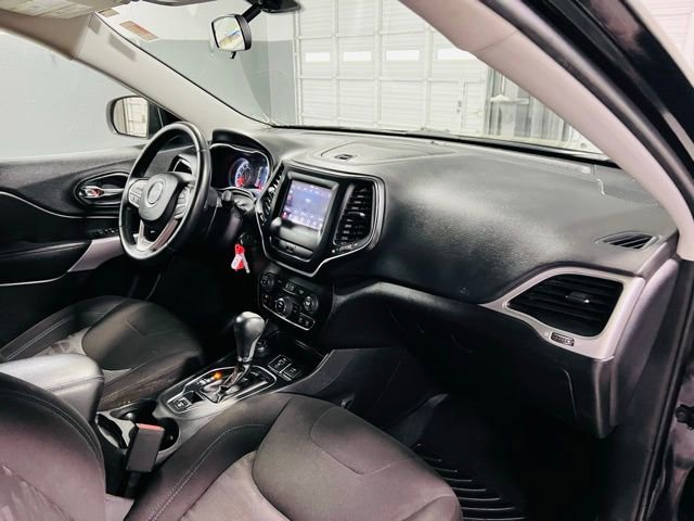 Used 2019 Jeep Cherokee Latitude image 33