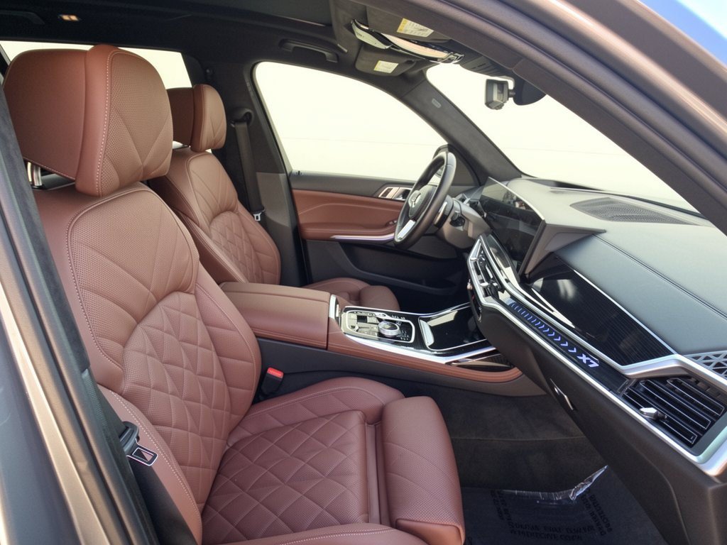 Certified 2024 BMW X7 xDrive40i w/ Executive Package AWD/4WD image 30
