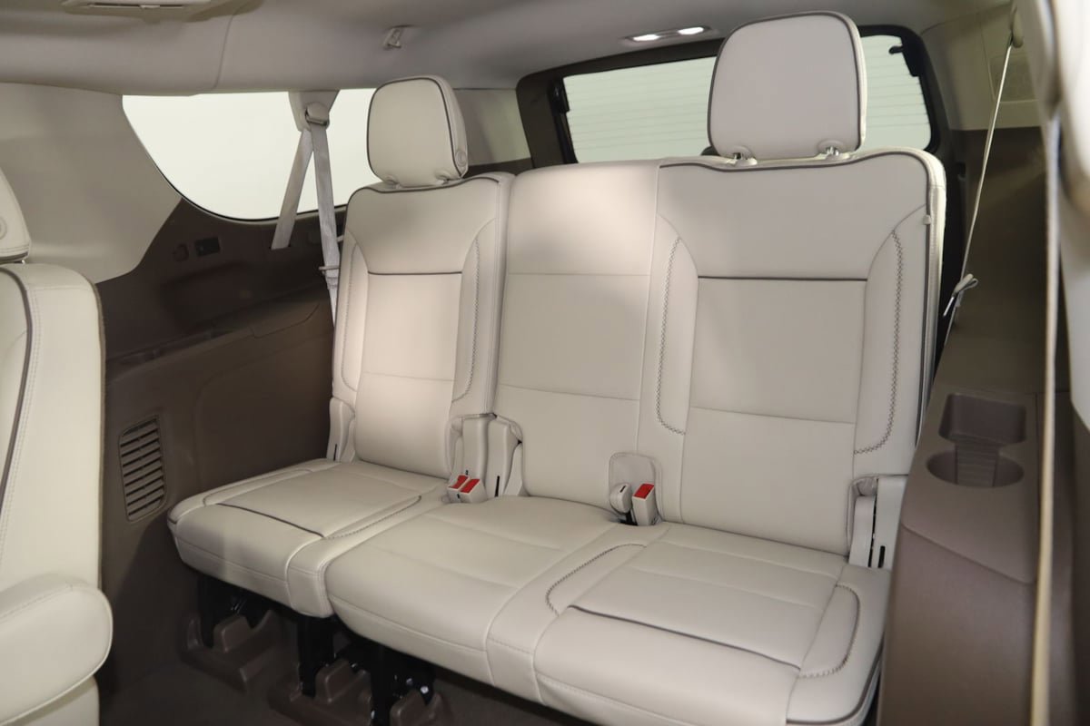 Used 2021 GMC Yukon XL Denali w/ LPO, Illumination Package AWD/4WD image 54