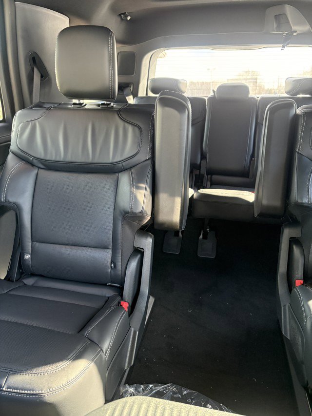 New 2026 Ford Expedition Platinum w/ Stealth Appearance Package AWD/4WD image 13