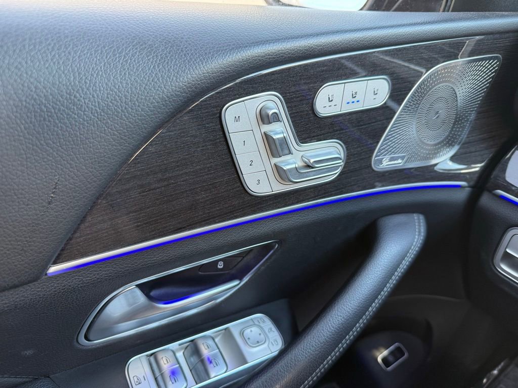 Used 2022 Mercedes-Benz GLS 450 4MATIC image 19