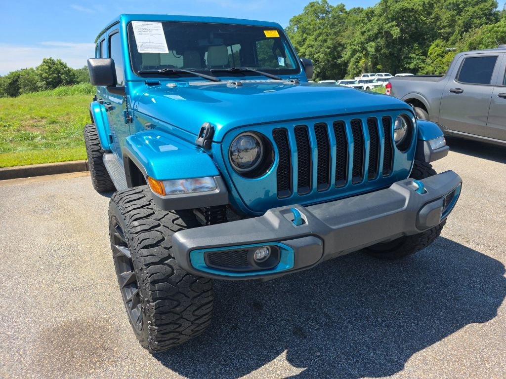 Used 2020 Jeep Wrangler Unlimited Sahara AWD/4WD image 9