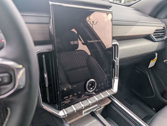 New 2026 GMC Acadia Denali w/ Super Cruise Package image 20