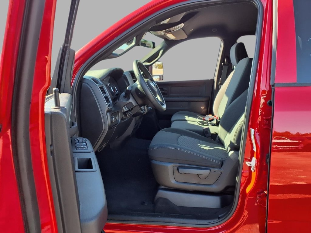 New 2027 RAM 2500 Tradesman AWD/4WD image 18