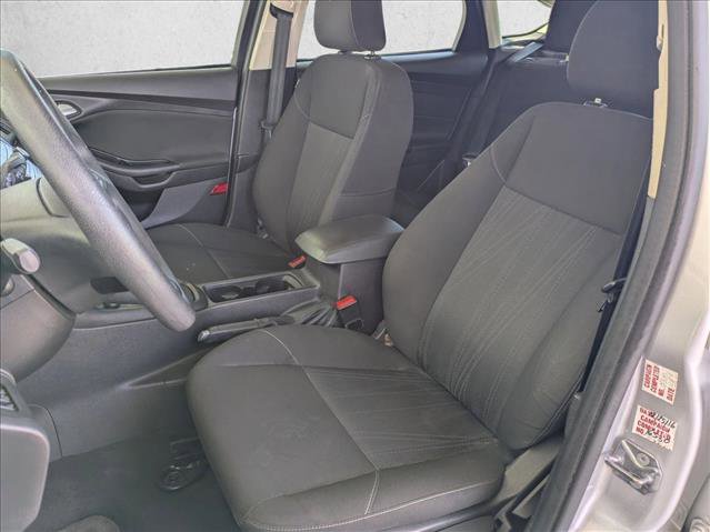 Used 2015 Ford Focus SE image 15