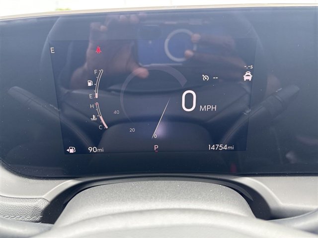 Used 2024 Buick Encore GX Preferred FWD image 11