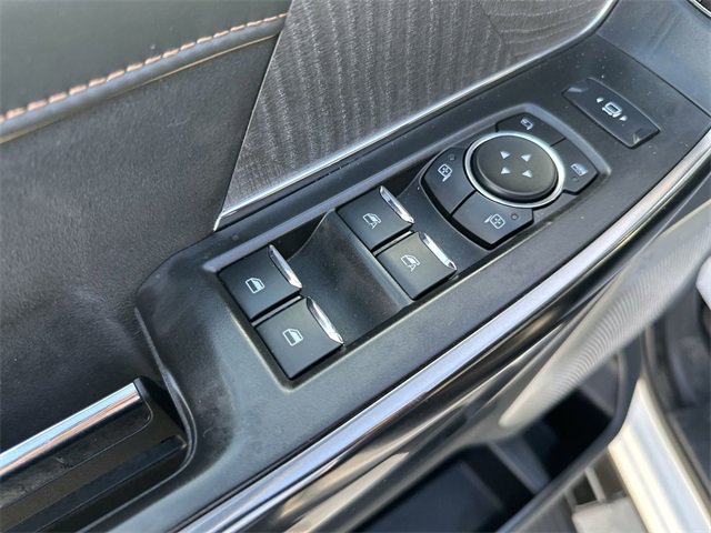 Used 2023 Ford F450 Platinum image 15