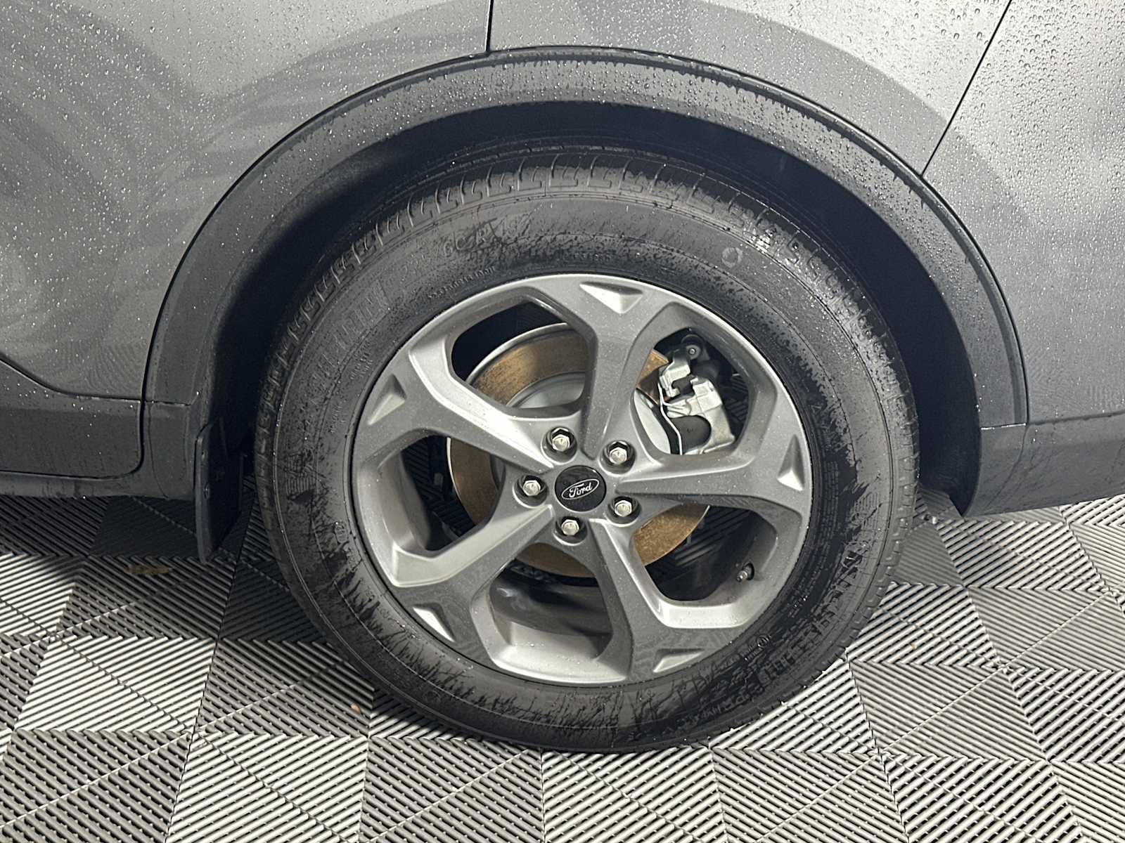Used 2025 Ford Escape ST-Line w/ Tech Pack #1 FWD image 22