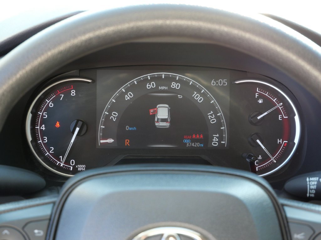 Certified 2025 Toyota RAV4 XLE AWD/4WD image 23