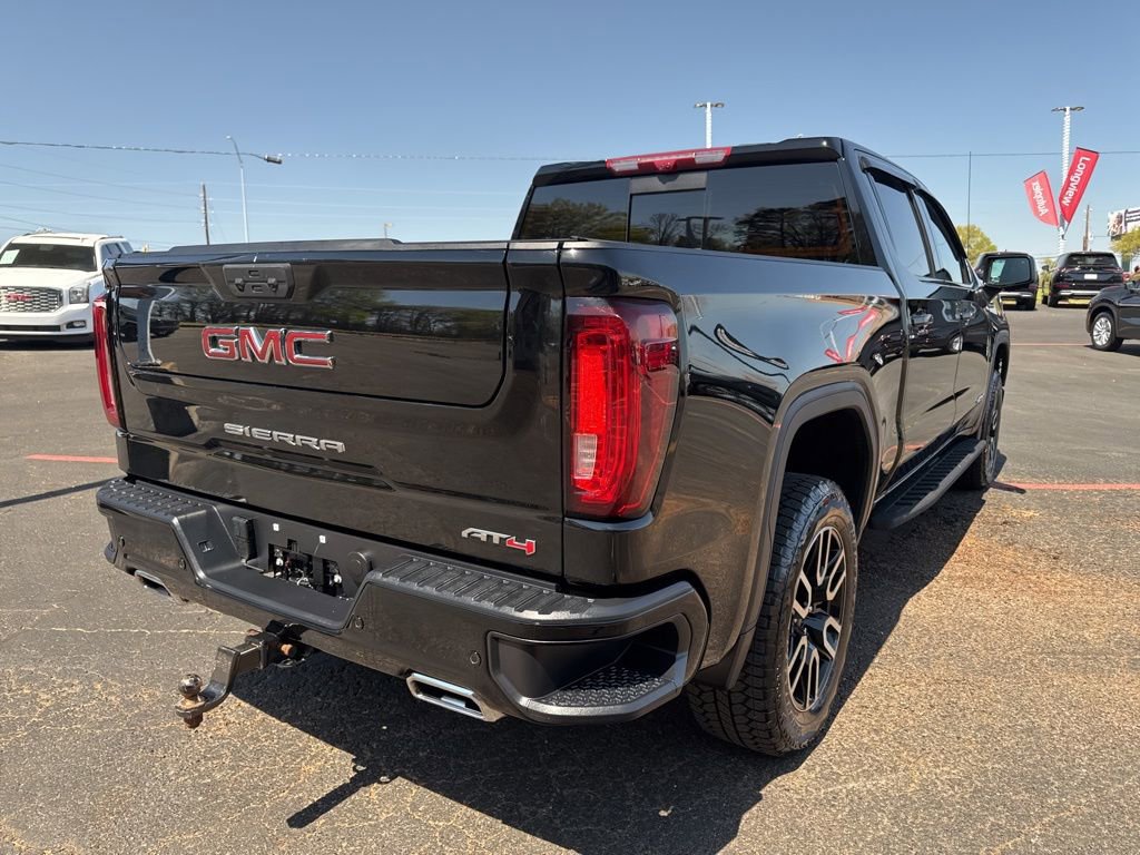 Used 2025 GMC Sierra 1500 AT4 w/ AT4 Premium Package AWD/4WD image 6
