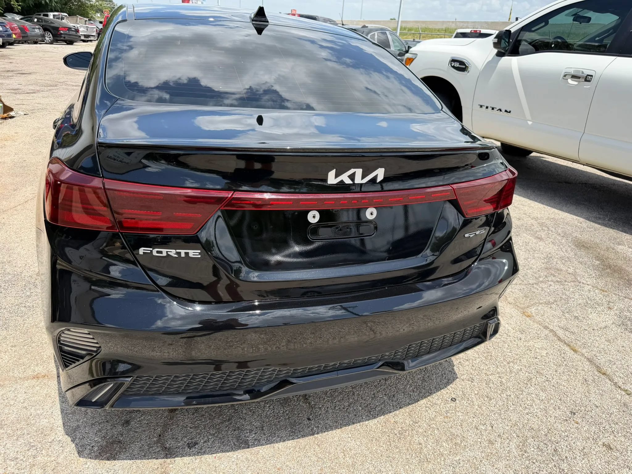 Used 2024 Kia Forte GT-Line FWD image 5