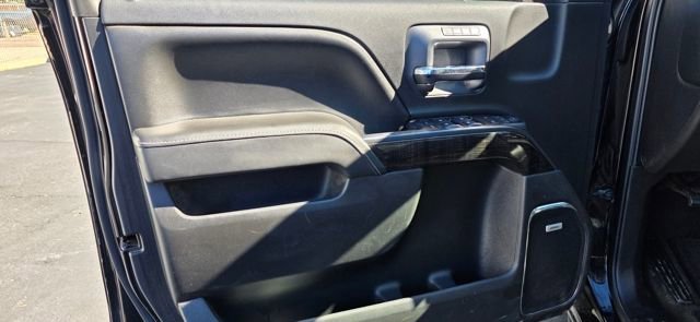 Used 2015 GMC Sierra 3500 Denali w/ Duramax Plus Package image 8