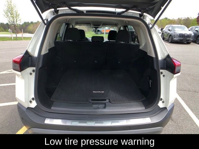 Used 2021 Nissan Rogue SV AWD/4WD image 22