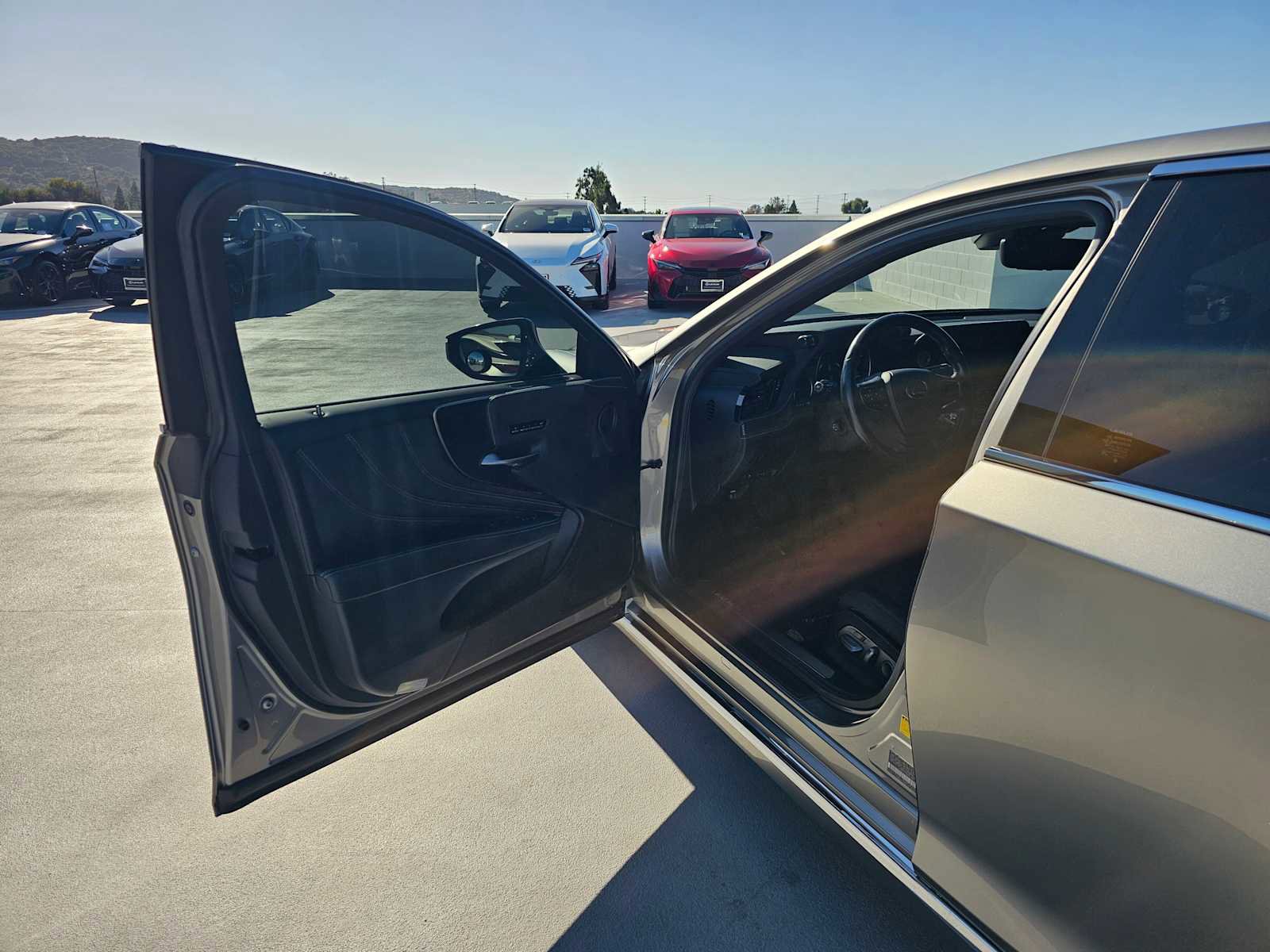Used 2022 Lexus LS 500 w/ Cold Weather Package (CK) RWD image 19