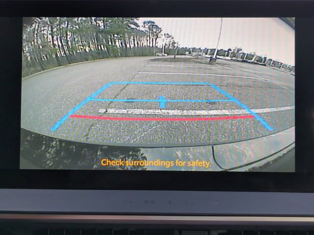 Used 2023 Toyota Prius XLE image 20