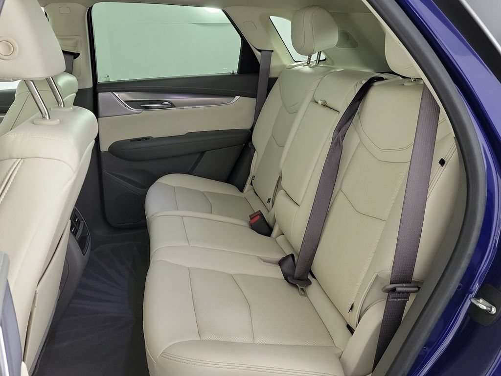 Used 2024 Cadillac XT5 Premium Luxury FWD image 10