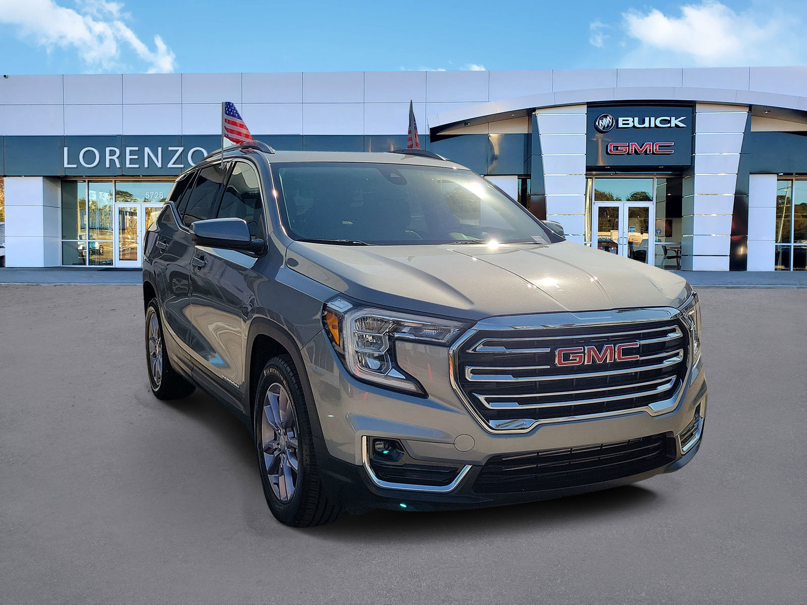 Used 2023 GMC Terrain SLT image 3