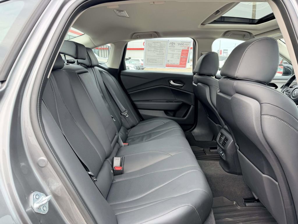 Used 2025 Acura TLX w/ Technology Package image 15
