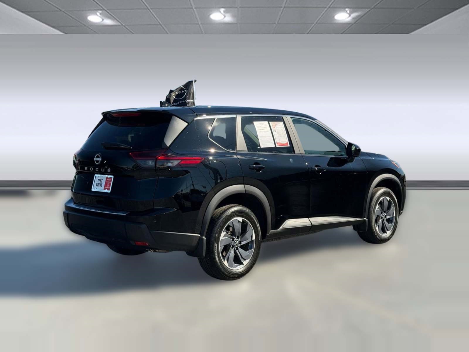 Certified 2026 Nissan Rogue SV image 9