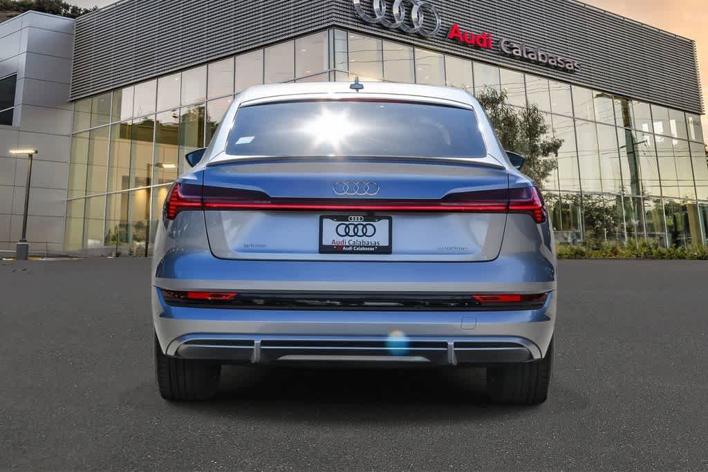 Used 2023 Audi e-tron Premium Plus w/ Premium Plus Package image 3