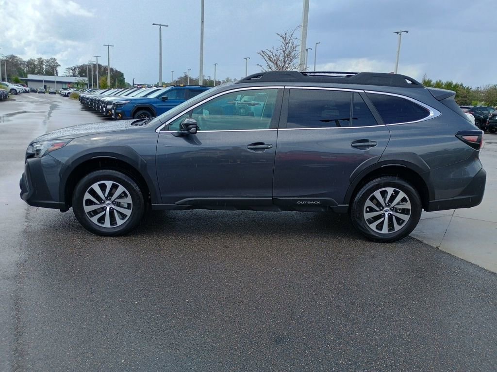 Certified 2023 Subaru Outback Premium image 8