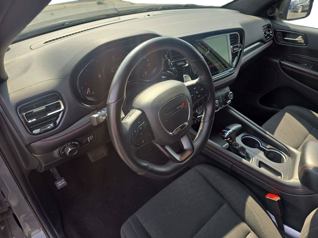 Used 2025 Dodge Durango GT AWD/4WD image 12