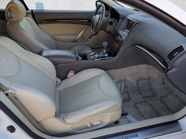 Used 2011 INFINITI G37 Sport w/ Premium Pkg image 19