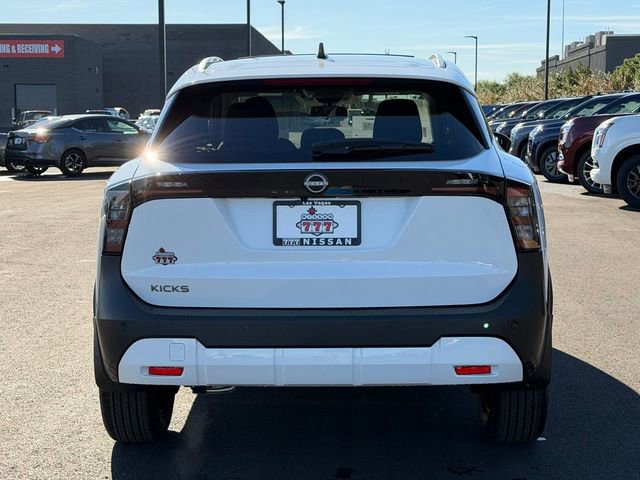 New 2026 Nissan Kicks SV w/ SV Premium Package FWD image 5