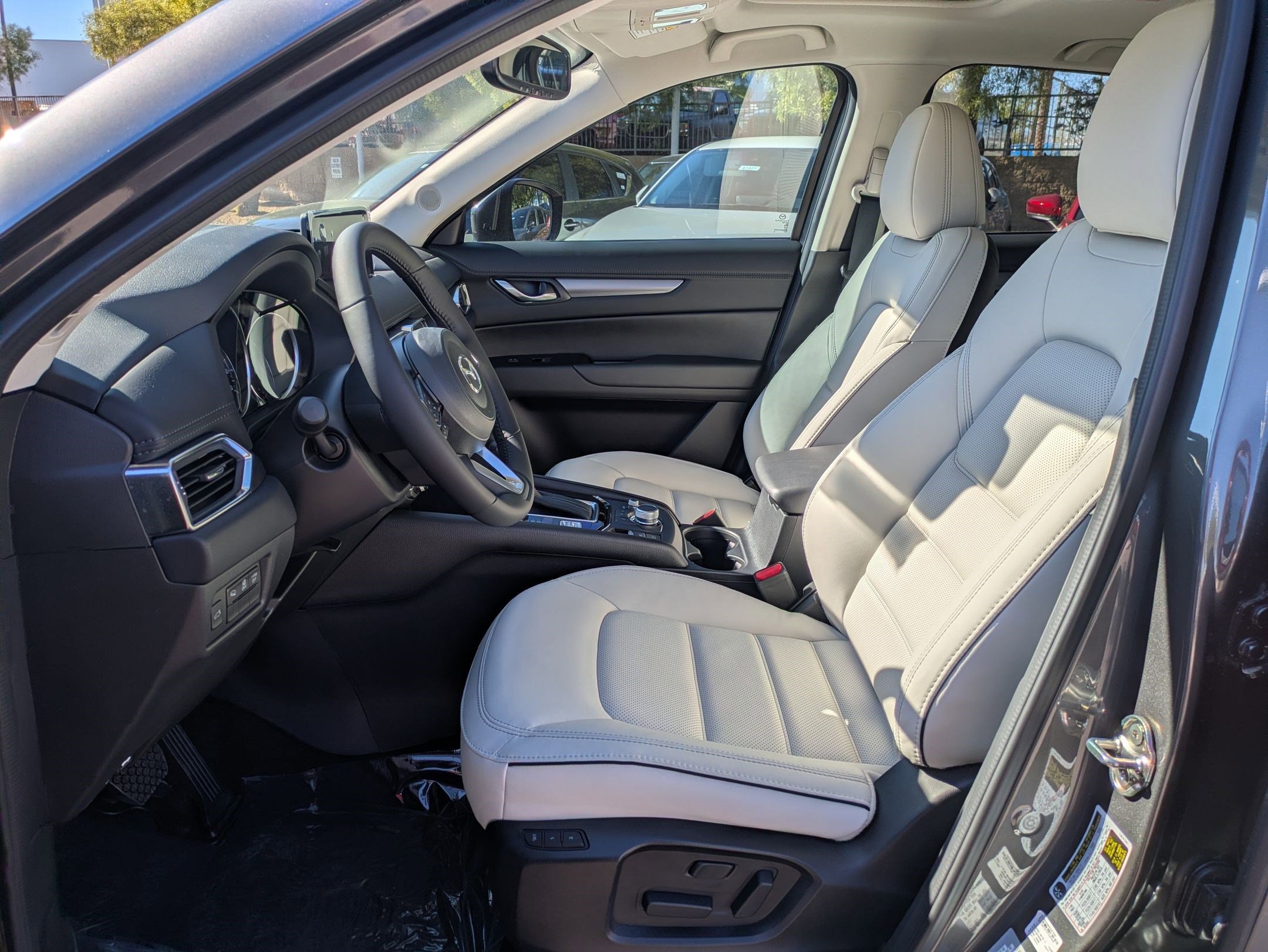 New 2025 MAZDA CX-5 AWD 2.5 S w/ Preferred Package image 17