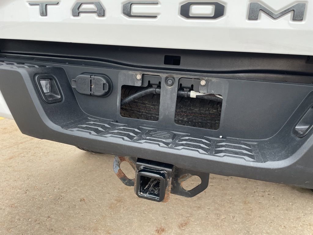 Used 2023 Toyota Tacoma SR image 15