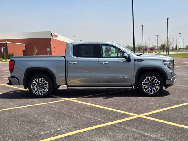 Used 2024 GMC Sierra 1500 Denali Ultimate AWD/4WD image 2