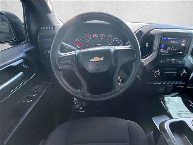 Used 2020 Chevrolet Silverado 1500 Custom w/ Custom Value Package RWD image 7