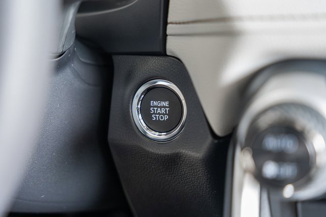 New 2025 Toyota RAV4 Limited image 27