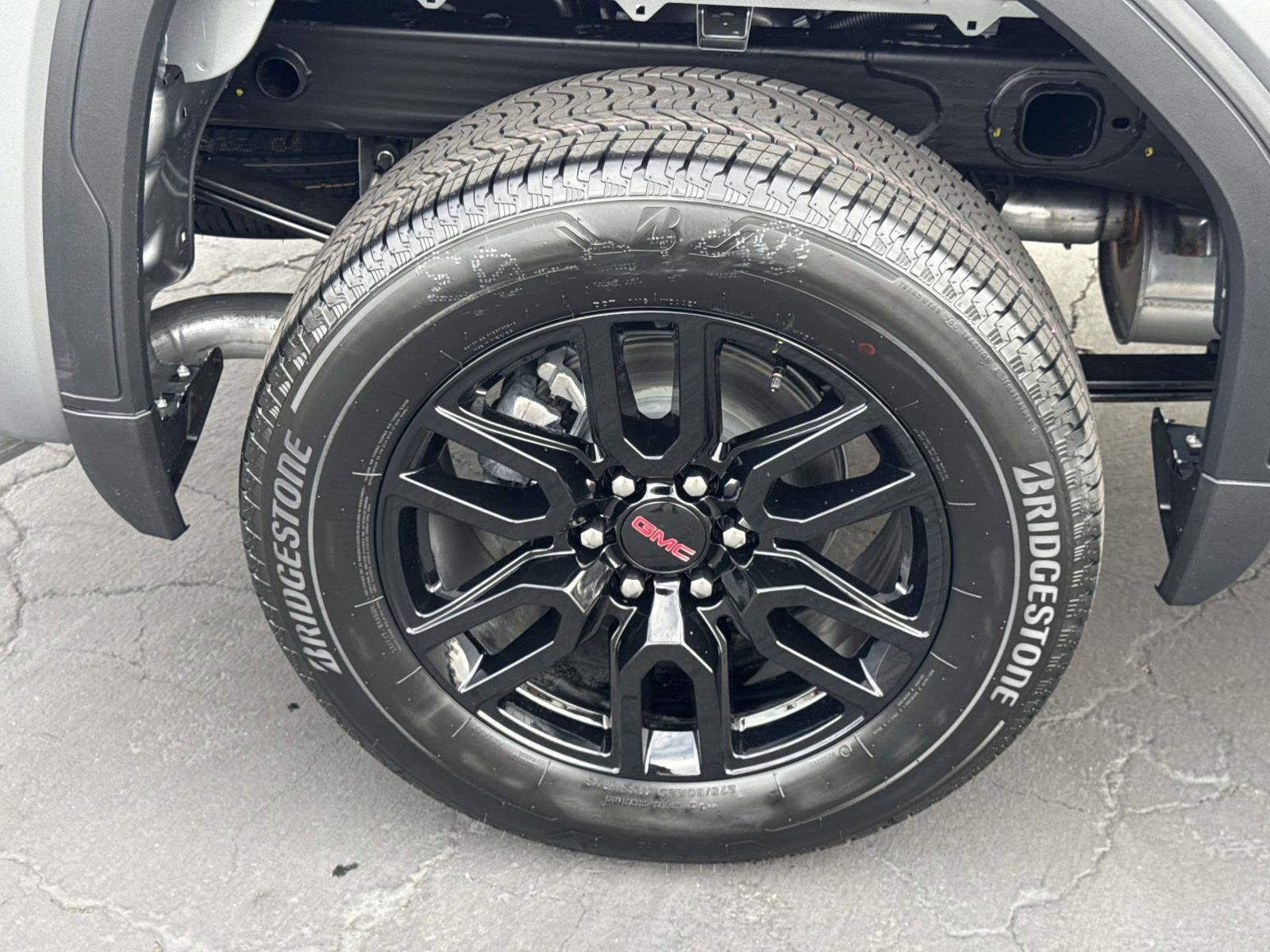 New 2026 GMC Sierra 1500 Elevation image 30