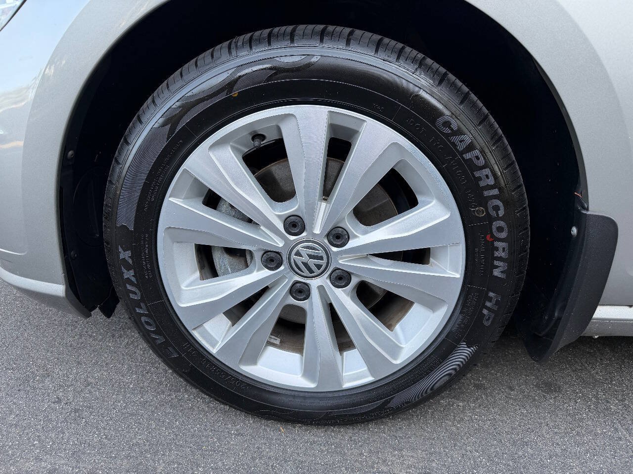 Used 2018 Volkswagen Golf SE FWD image 38