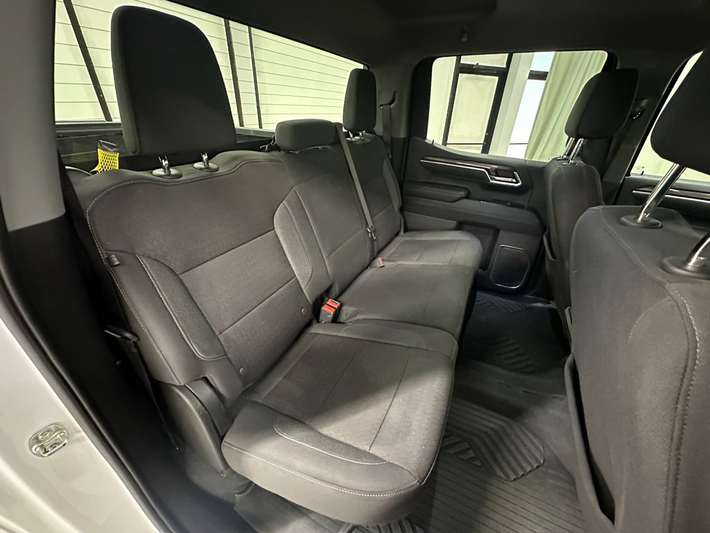 Used 2025 Chevrolet Silverado 1500 LT image 24