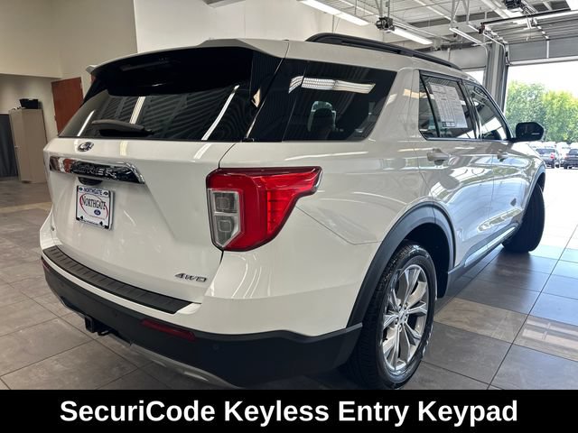 Used 2023 Ford Explorer XLT w/ Equipment Group 202A AWD/4WD image 15