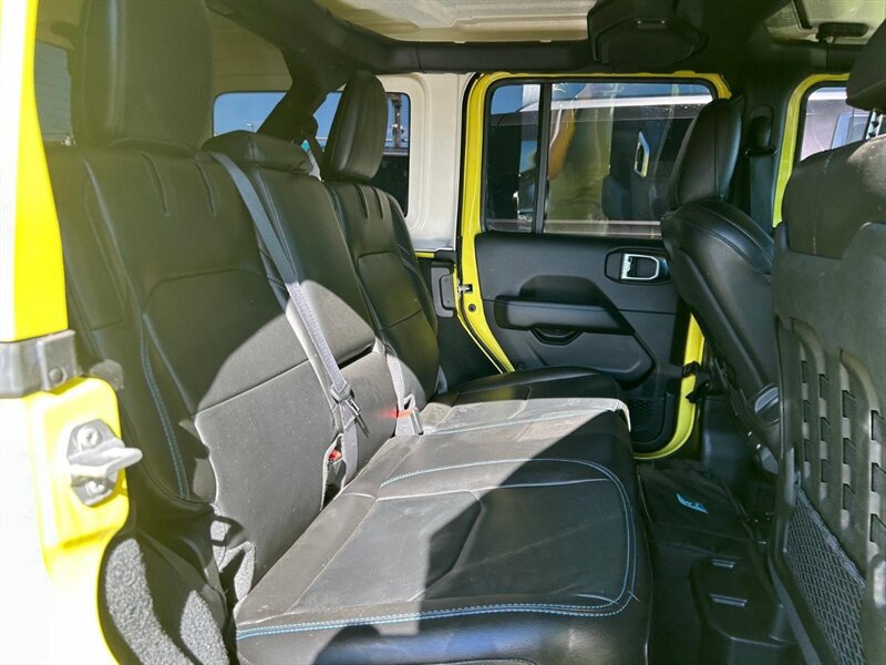 Used 2023 Jeep Wrangler Unlimited Rubicon 4xe AWD/4WD image 33