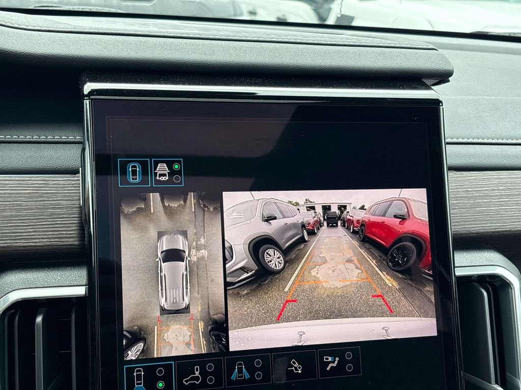 New 2027 GMC Acadia Denali w/ Denali Reserve Package AWD/4WD image 16