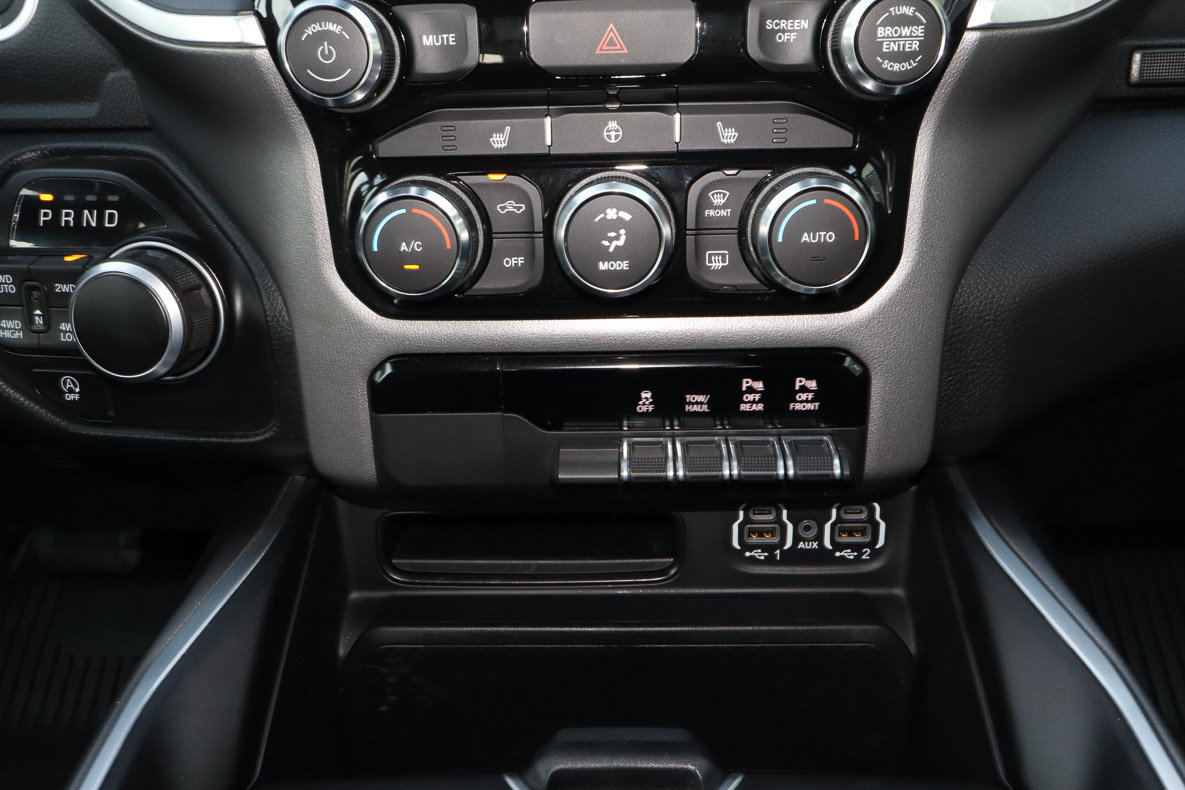 Used 2022 RAM 1500 Big Horn AWD/4WD image 11