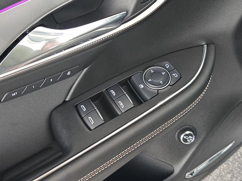 Used 2024 Buick Envision Sport Touring AWD/4WD image 28