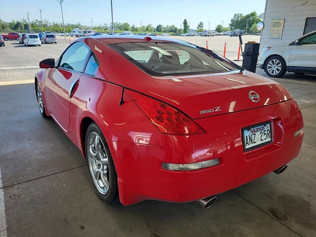 Used 2008 Nissan 350Z Touring w/ Cargo Convenience Pkg RWD image 3