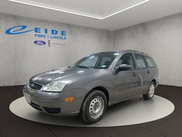 Used 2006 Ford Focus ZXW Wagon image 2