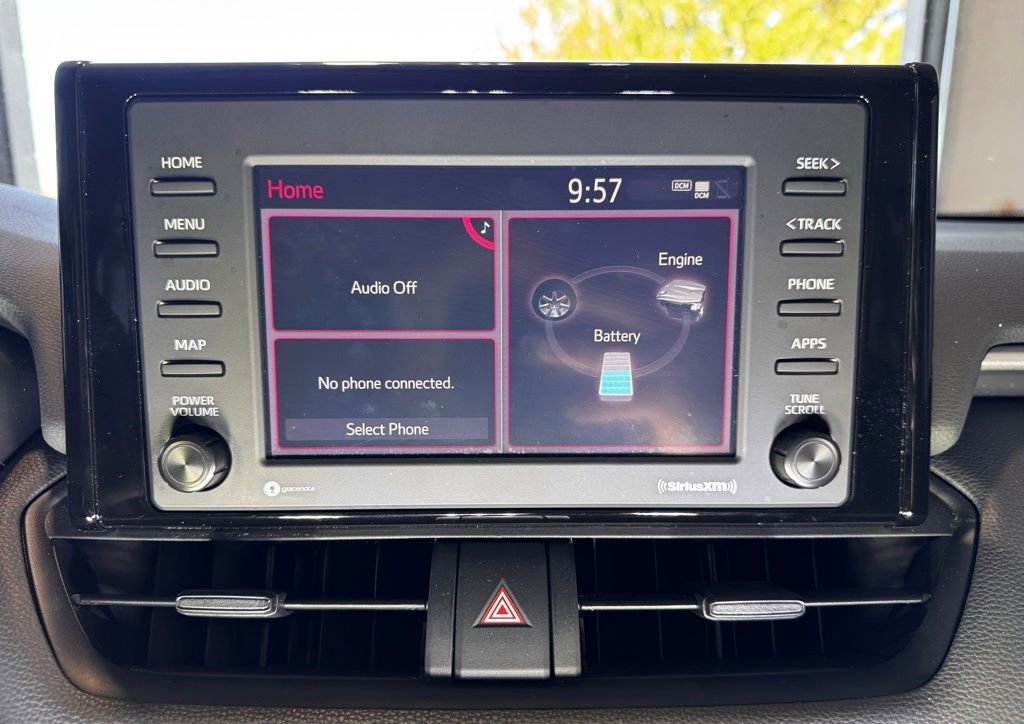 Certified 2022 Toyota RAV4 LE AWD/4WD image 28